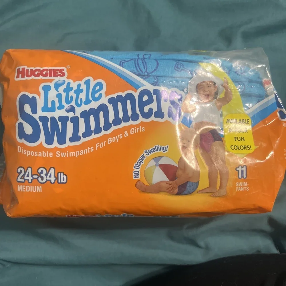 Vintage 1998‎ Little Swimmers HUGGIES Medium 24-34lb 11ct. Sand Toys